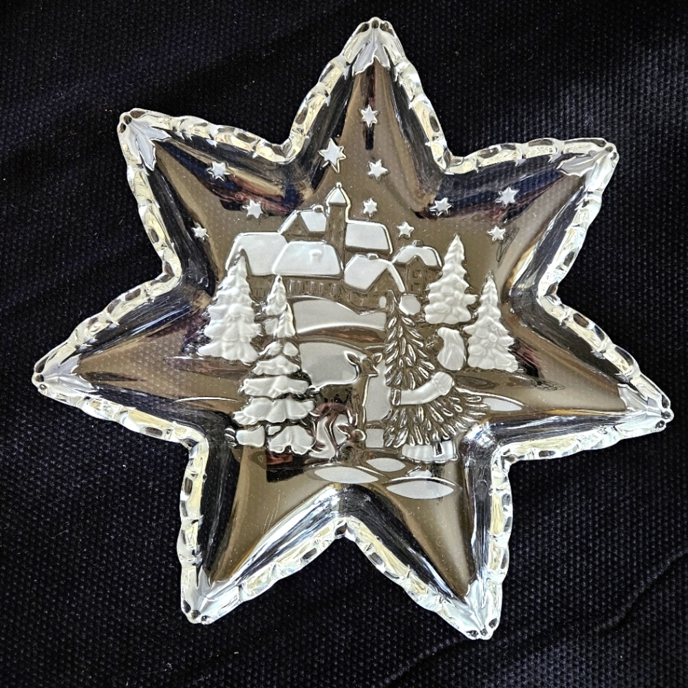 Mikasa 12.5" Star Serving Platter in Original Box